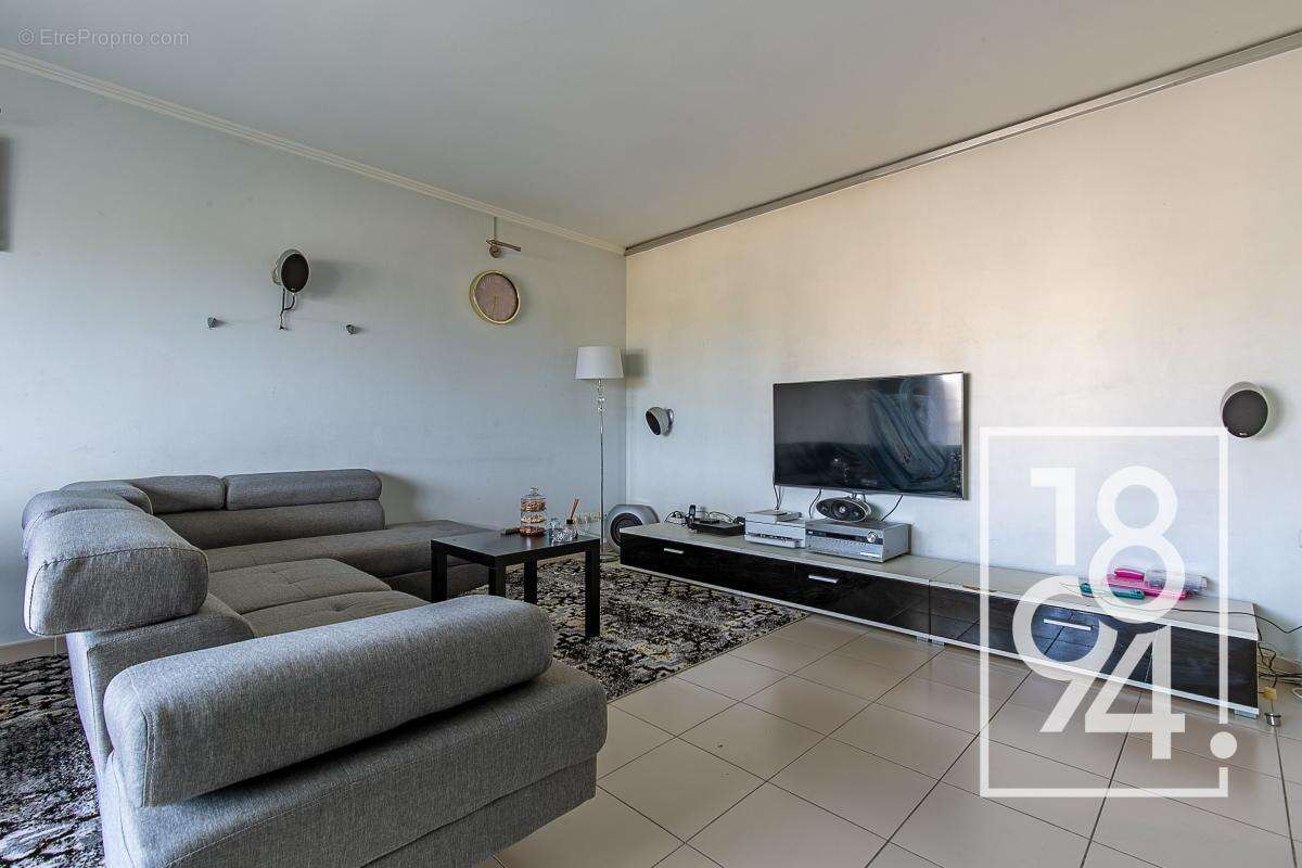 Appartement à MARSEILLE-13E