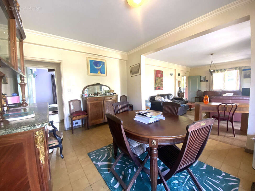 Maison à SAINT-DENIS