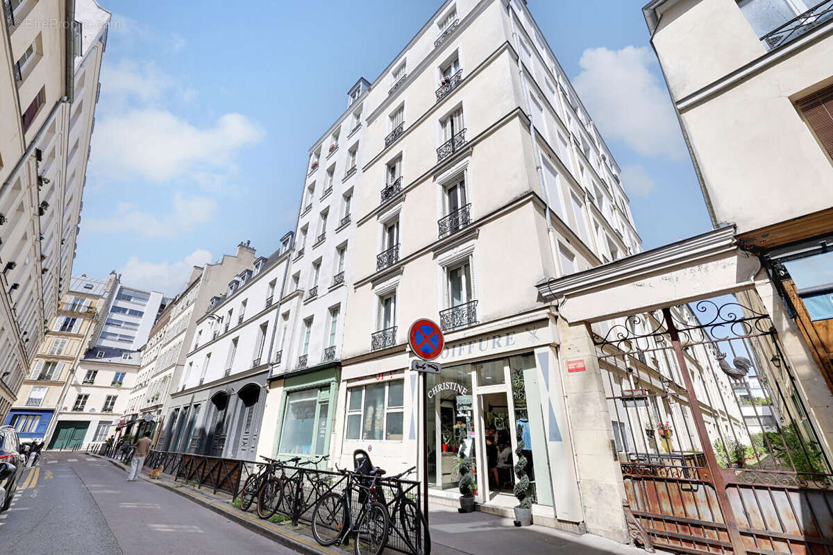 3 pièces - Calme et lumineux - Rue Saint-Sabin, aux portes du Marais - photo 11