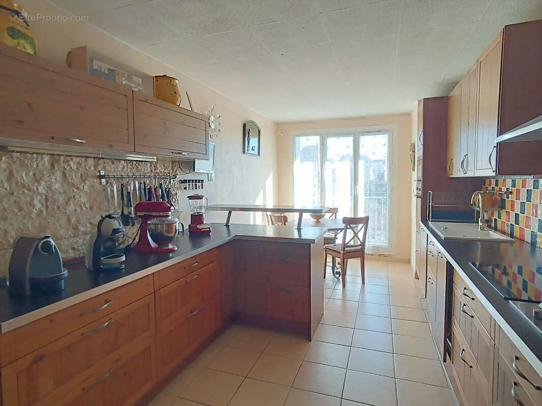 Appartement à MARSEILLE-13E