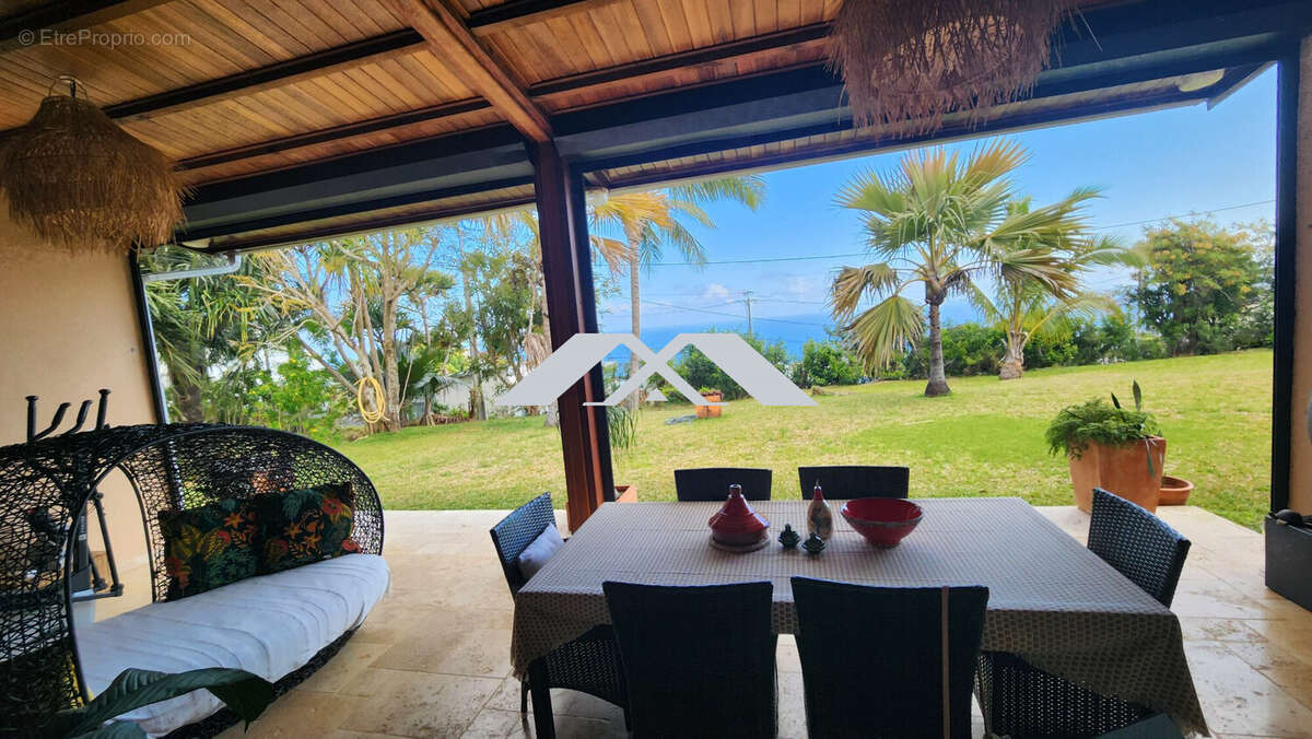 Maison à SAINT-JOSEPH