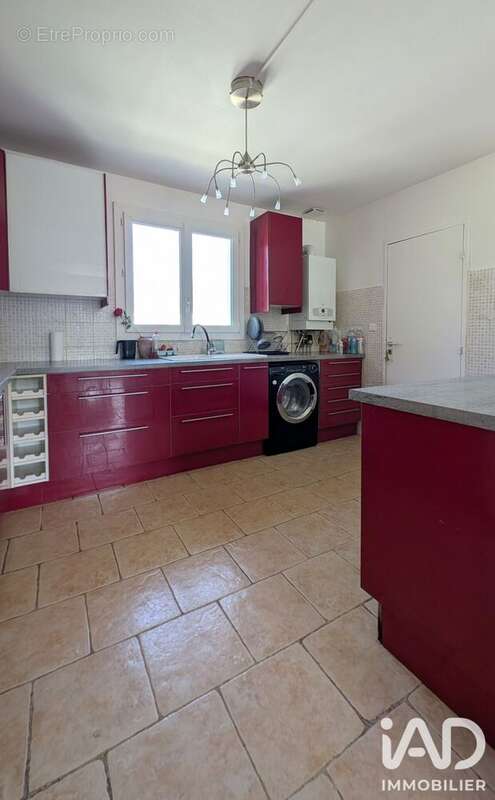 Maison 94 m² à Romans-Sur-Isere  - photo 5