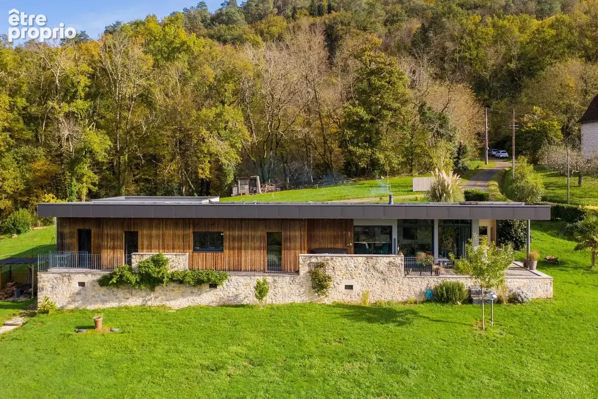 Maison d'architecte contemporaine avec vue, à Altillac (19120) - photo 2