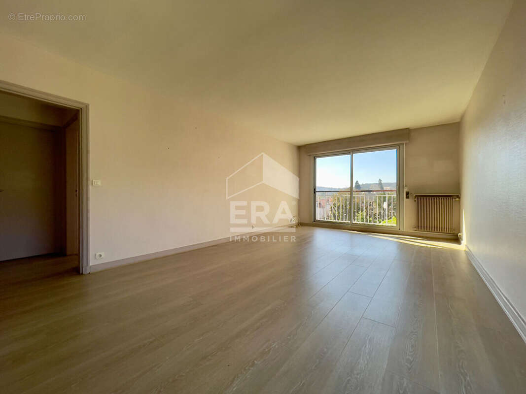 Appartement à SEVRES