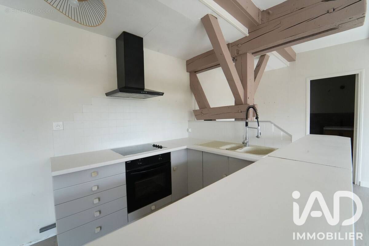 Photo 1 - Appartement à VERT-SAINT-DENIS