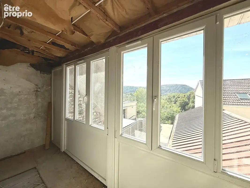 Appartement 6 pièces 215 m² à vendre à Champagnole (39300) - photo 3