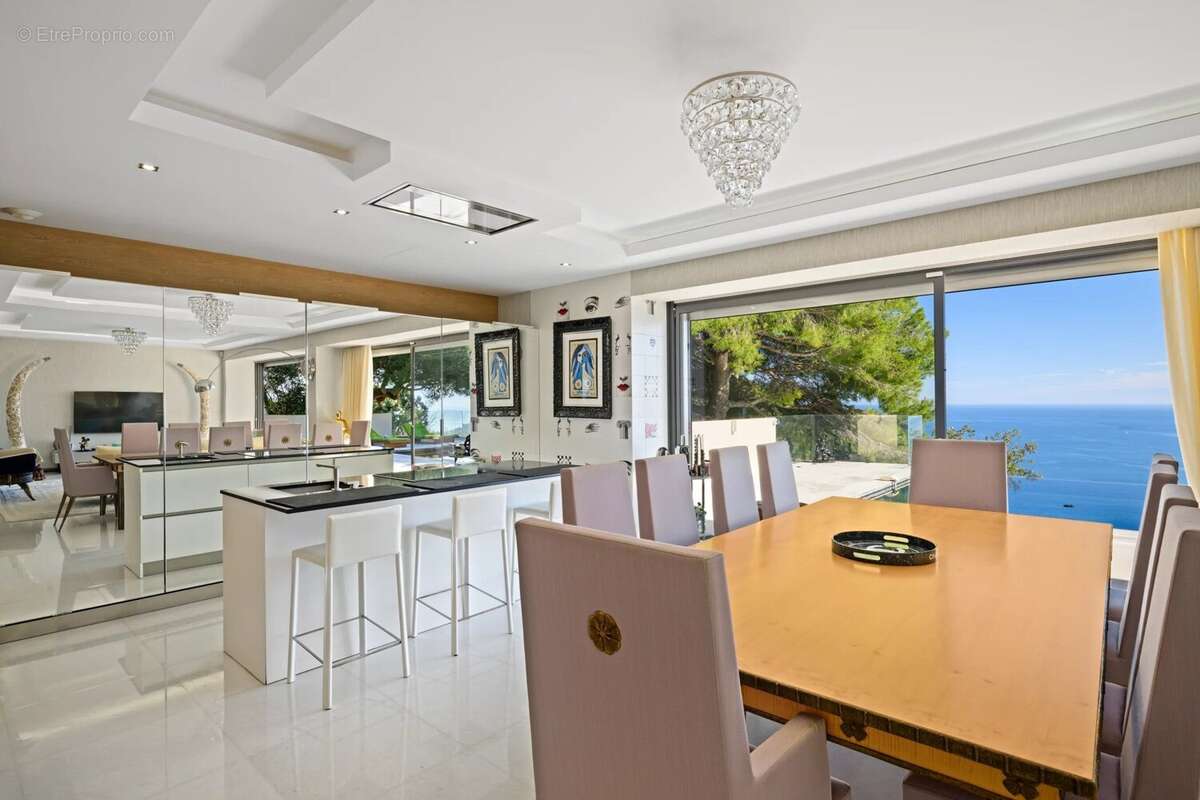 Maison à VILLEFRANCHE-SUR-MER