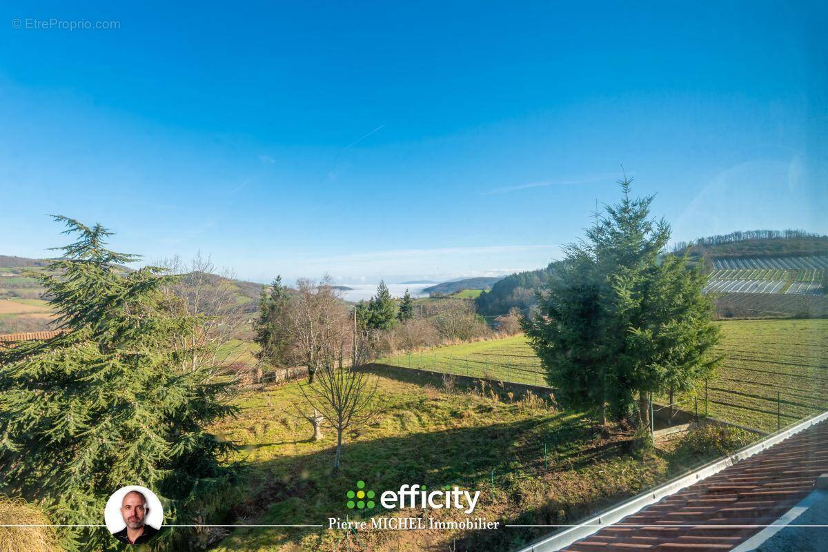 Appartement à MONTROTTIER