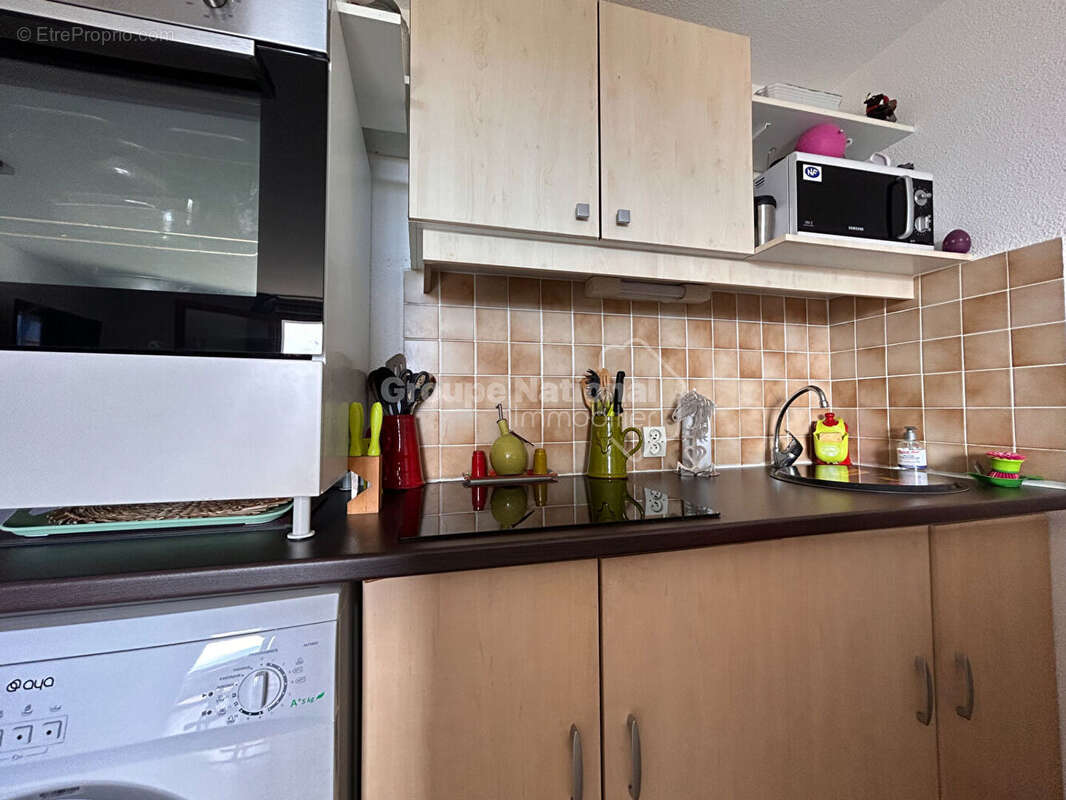 Appartement au 1er étage dans résidence avec piscine de 41.41 m² Loi carrez. - photo 4