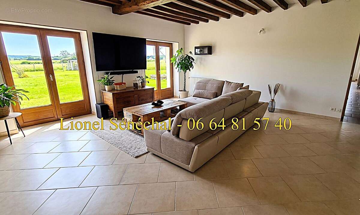Maison à SAVIGNE-L'EVEQUE