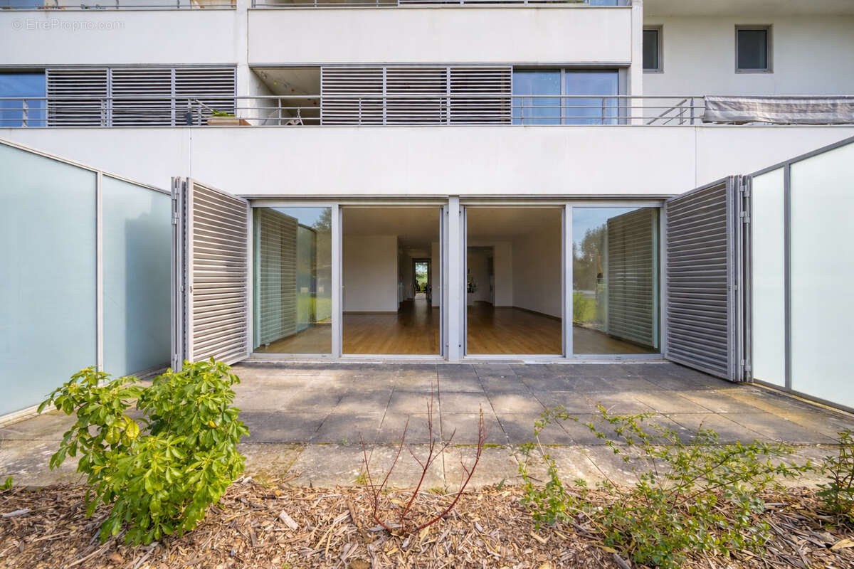 Appartement à SAINT-JACQUES-DE-LA-LANDE