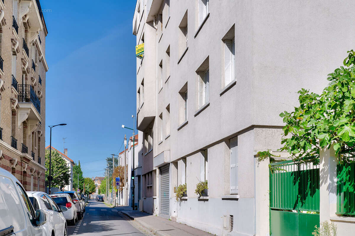 Appartement à COLOMBES