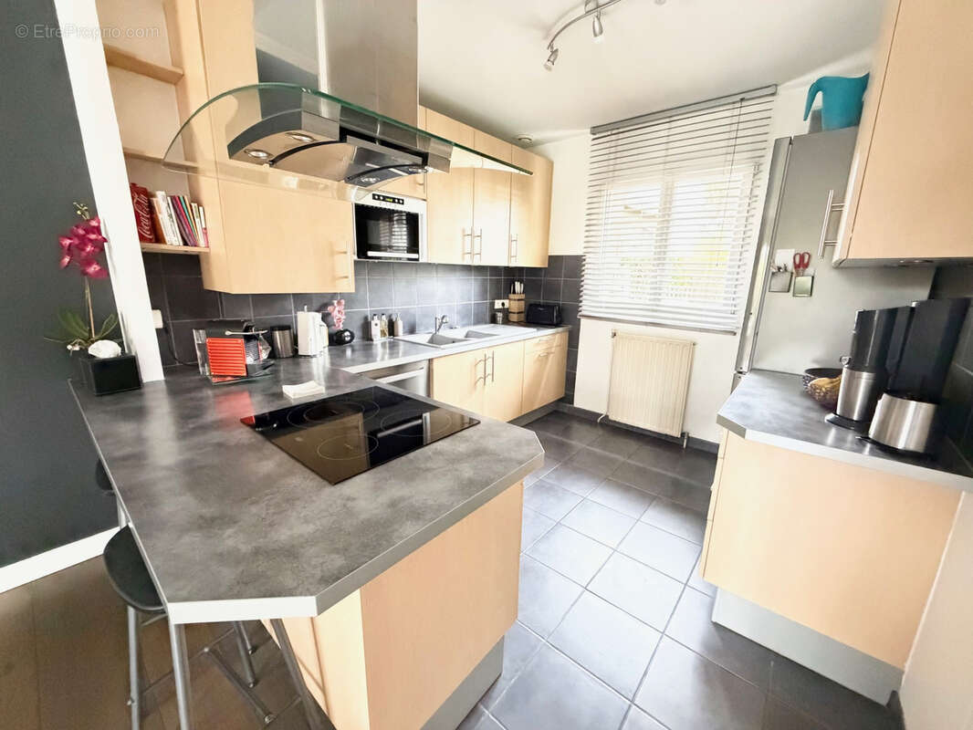 Maison à SAVIGNY-SUR-ORGE