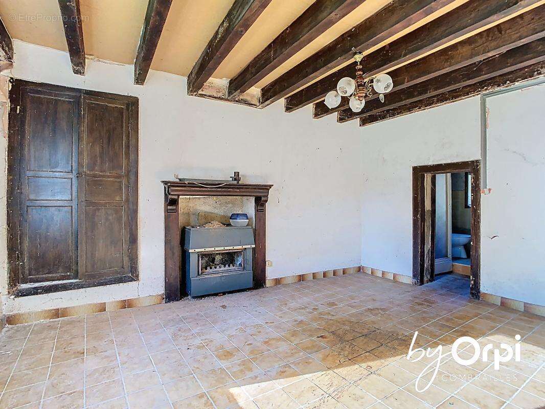 Maison à LA PETITE-MARCHE