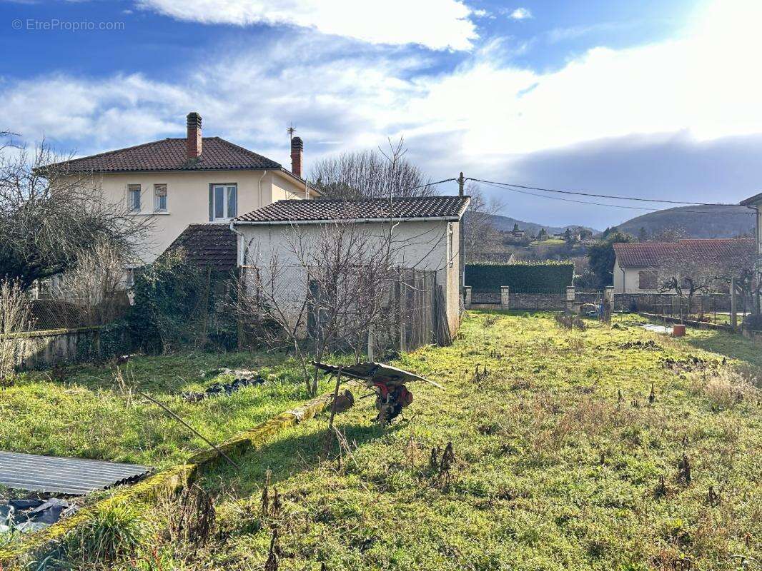 Terrain à SAINT-CERE