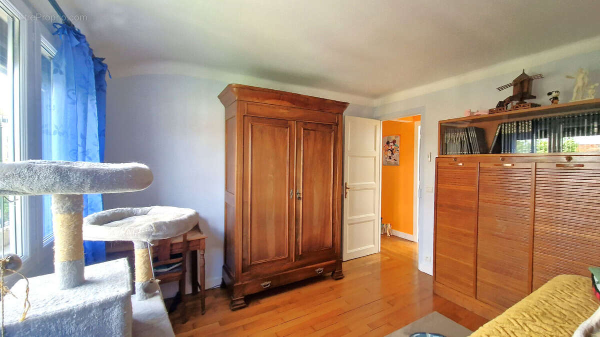 Maison à SAVIGNY-SUR-ORGE