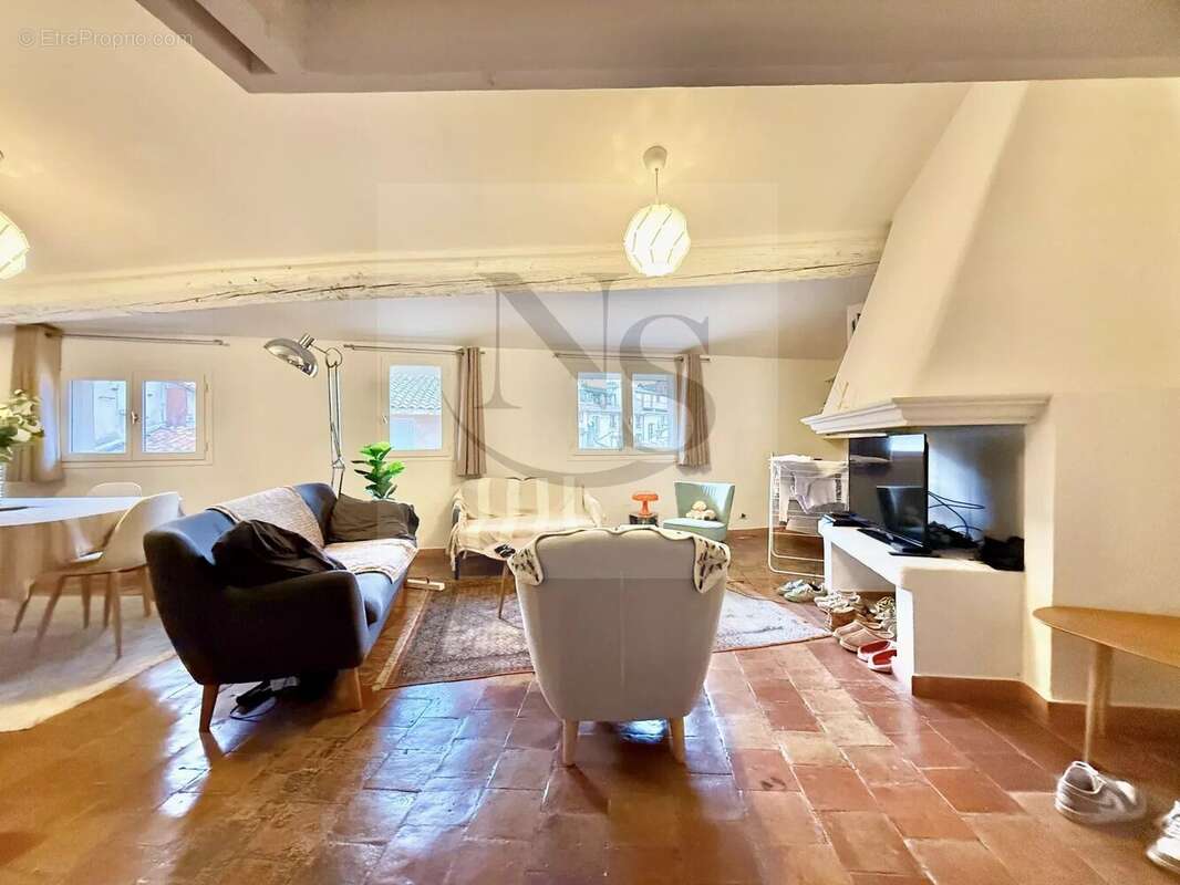 Appartement à AIX-EN-PROVENCE