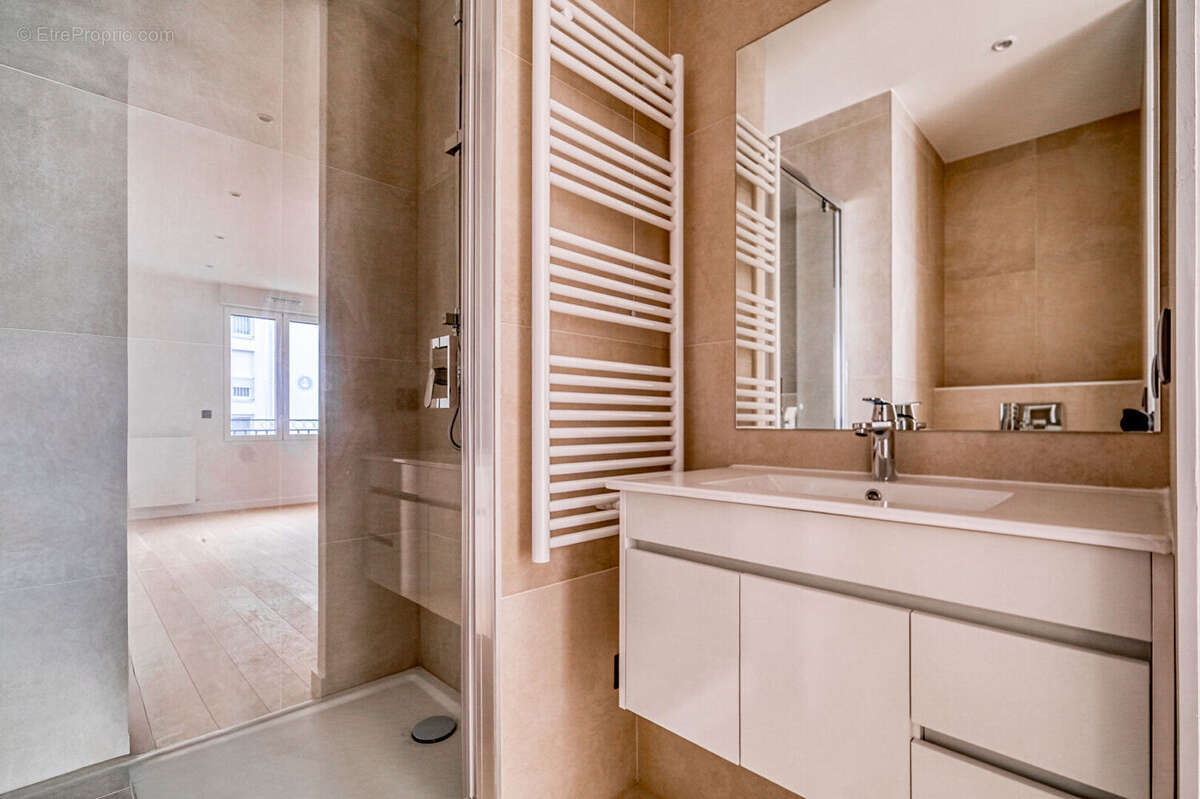 Appartement à BRY-SUR-MARNE