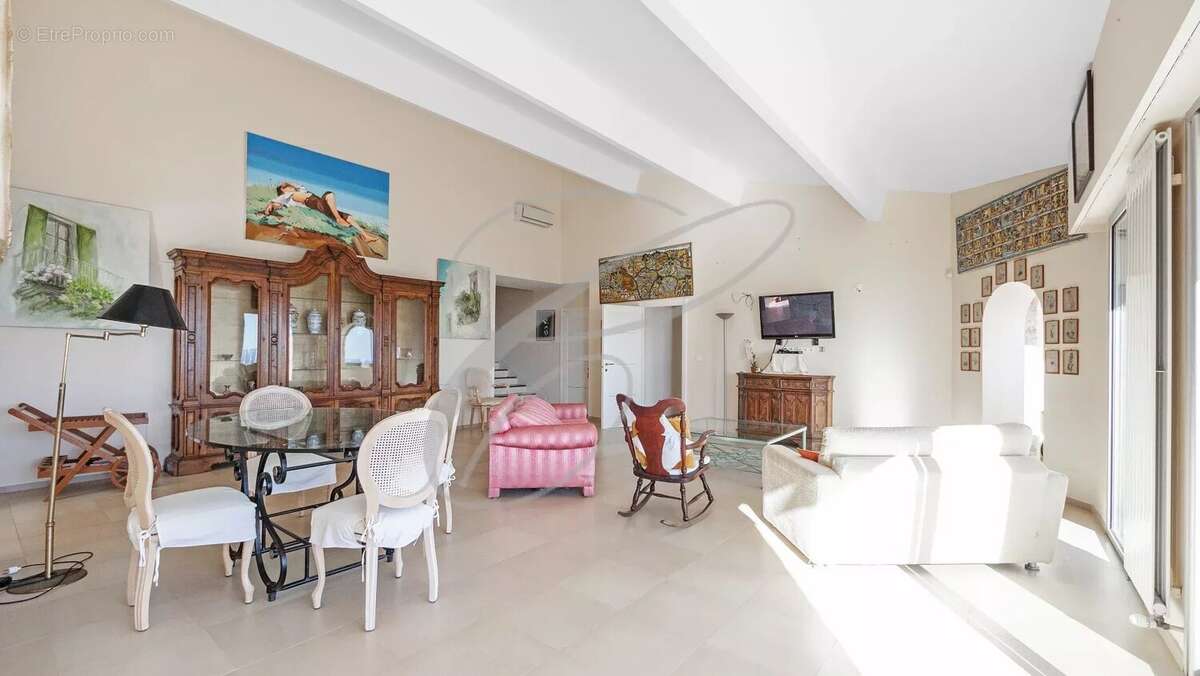 Maison à ROQUEBRUNE-CAP-MARTIN