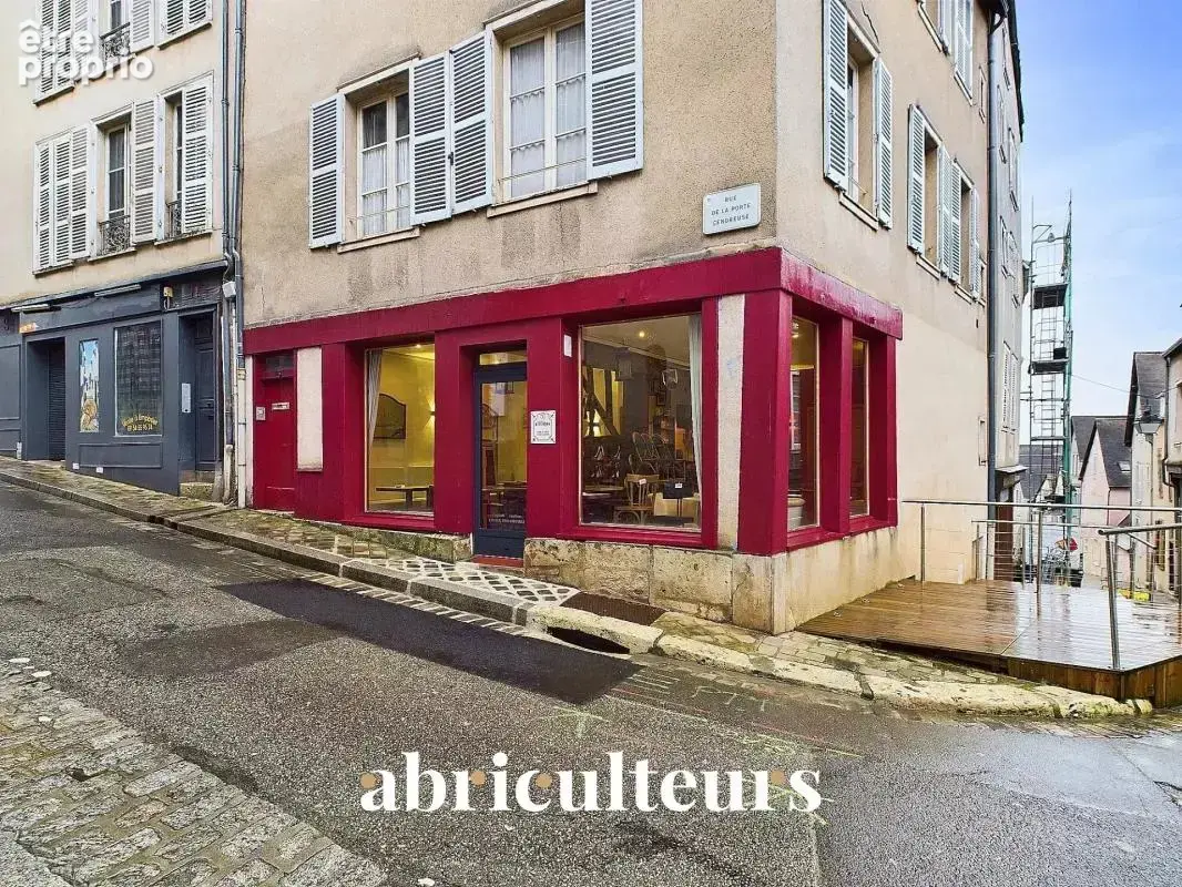Local commercial avec terrasses  en vente à Chartres (28000) - photo 5