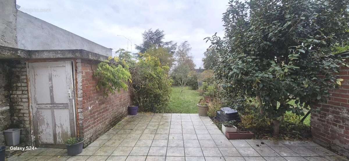 Maison à WERVICQ-SUD