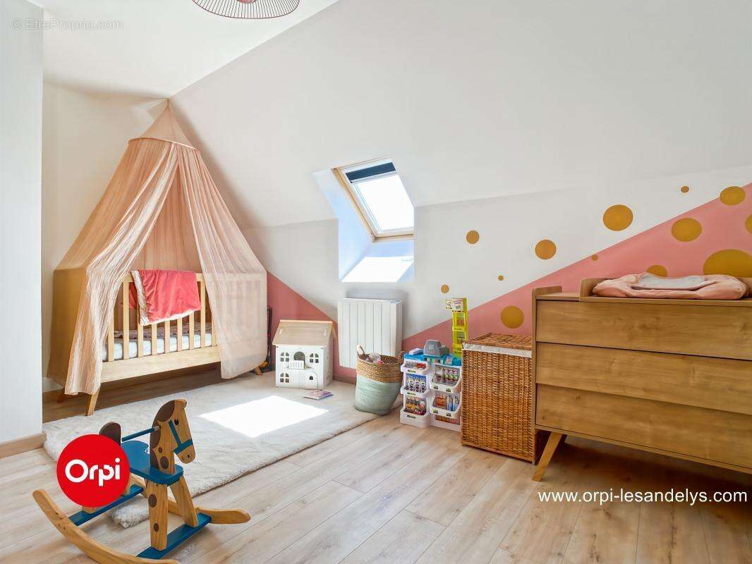 Maison à SAINT-CLAIR-SUR-EPTE