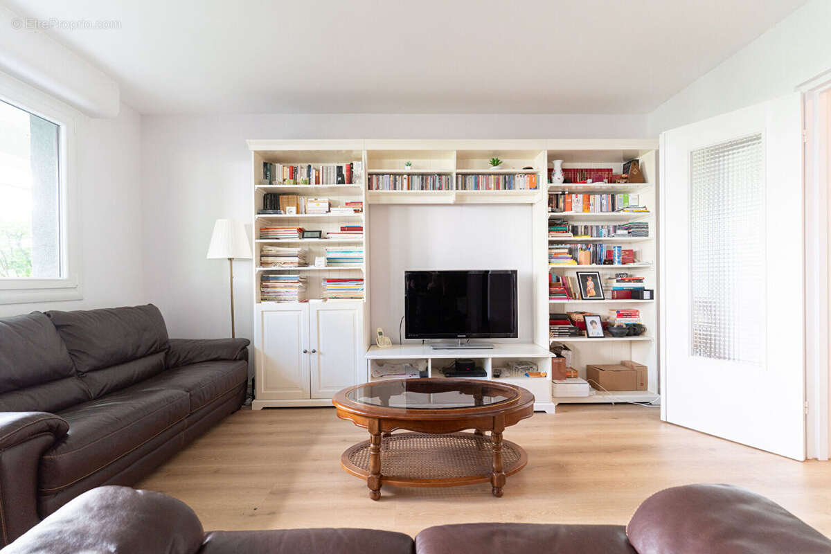 Appartement à SAINT-CYR-SUR-LOIRE
