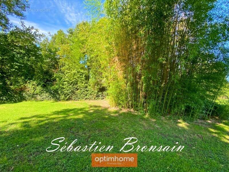 Maison à BOUSSELANGE