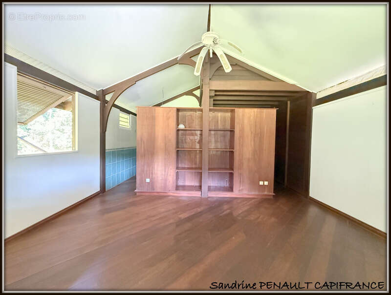 Maison à MONTSINERY-TONNEGRANDE