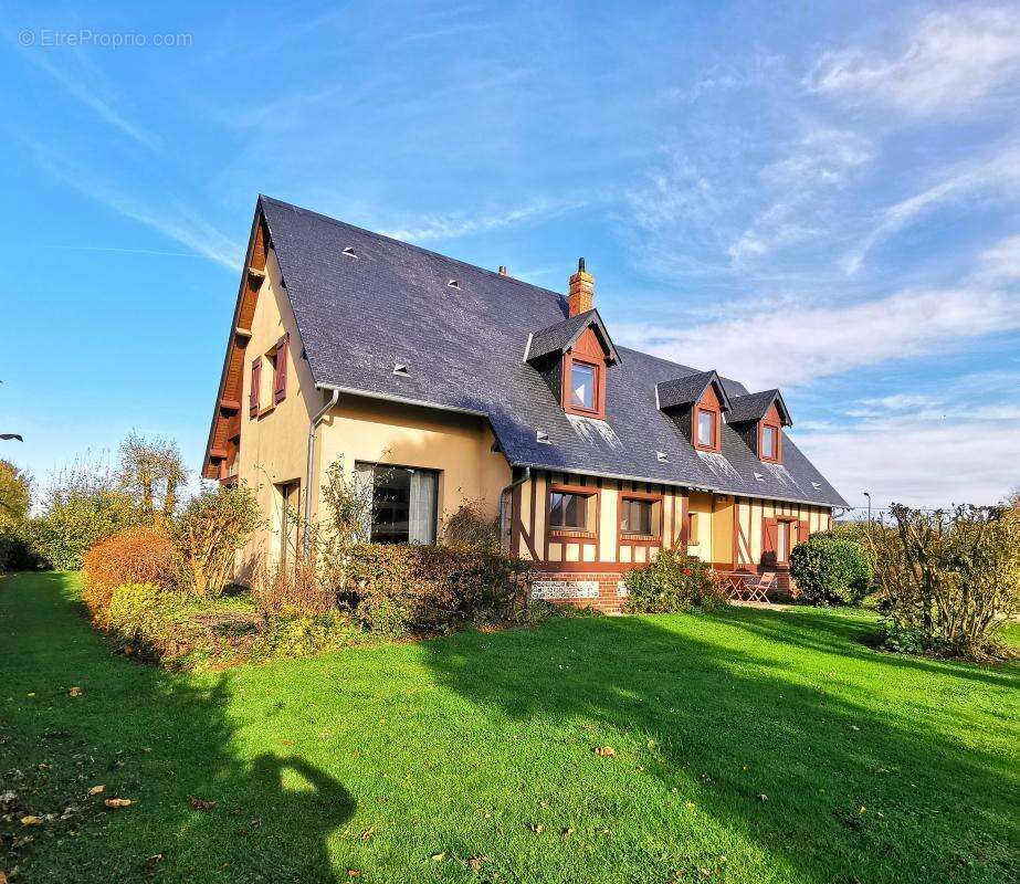 Maison à SAINT-NICOLAS-D'ALIERMONT