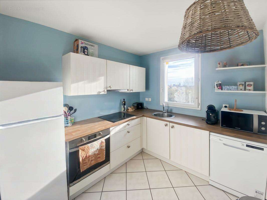 Appartement à CHECY