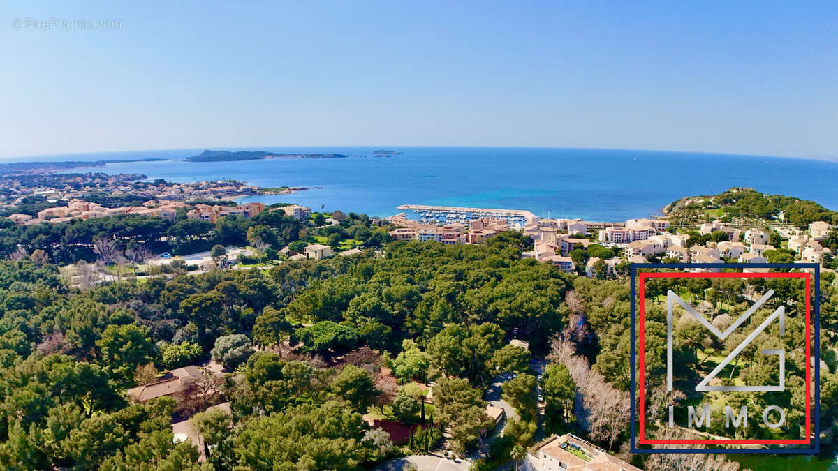 Maison à SIX-FOURS-LES-PLAGES