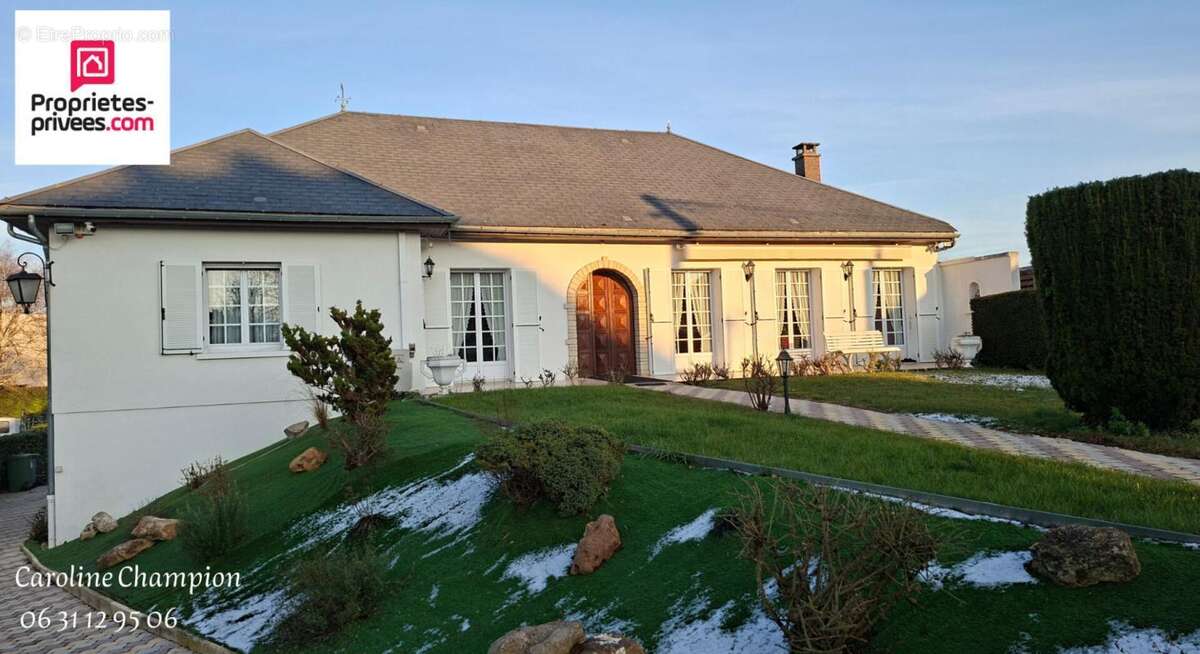 Maison à SAINT-JULIEN-LES-VILLAS