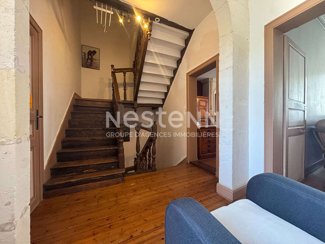 Maison à TONNAY-CHARENTE