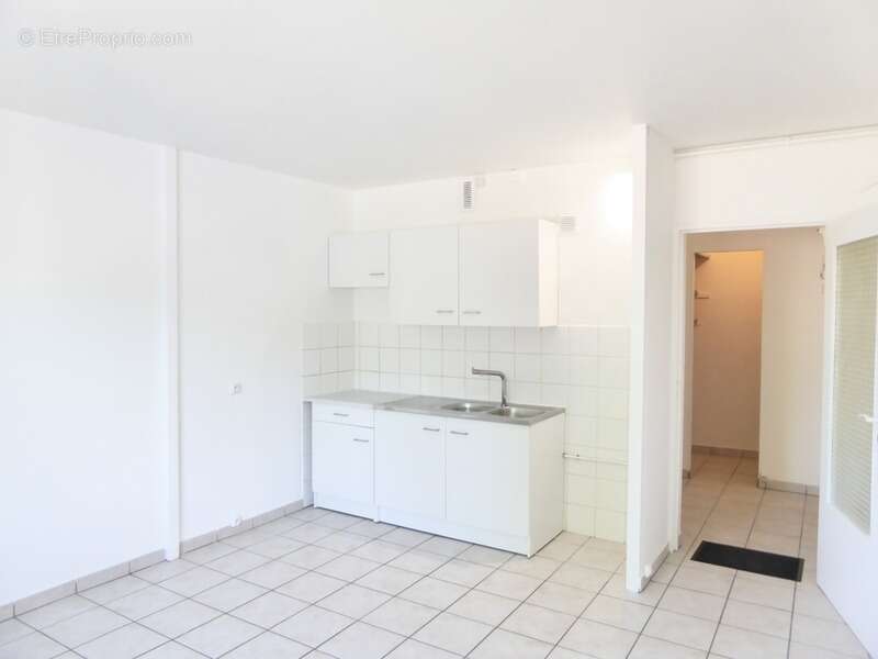 Appartement à BRUYERES-LE-CHATEL