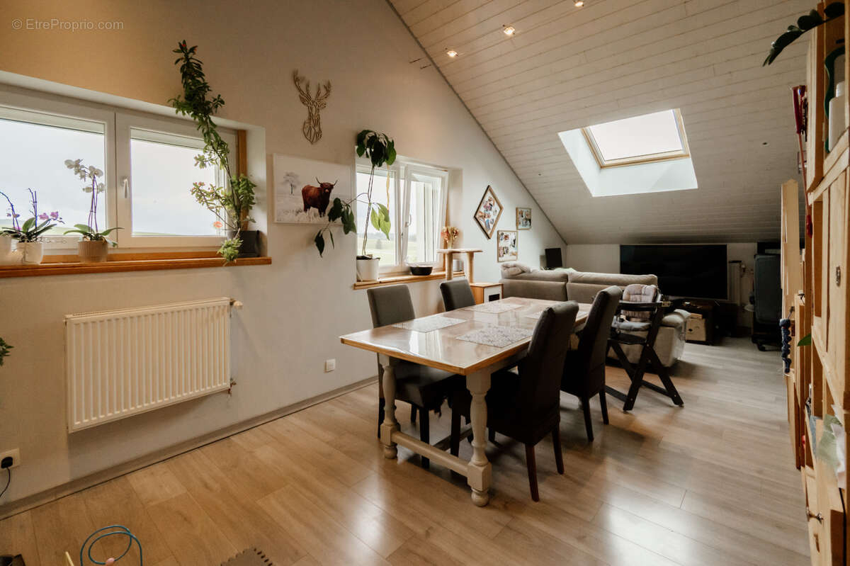 Appartement à RECULFOZ