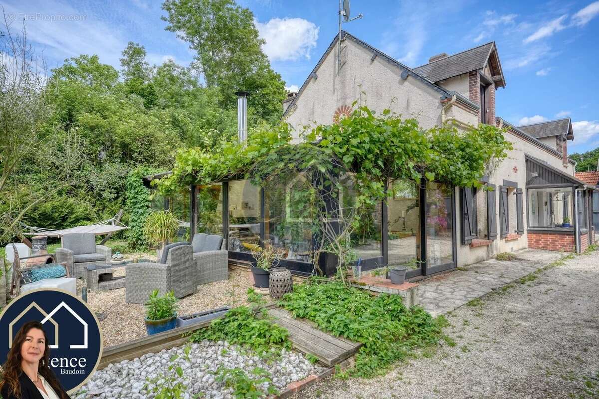 Maison à LA BOISSIERE-ECOLE