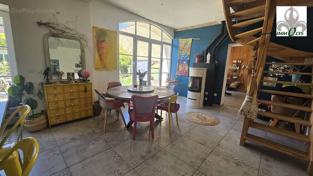 Maison à MEUILLEY