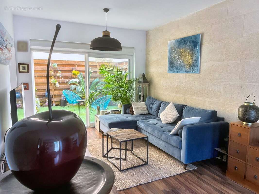 Appartement à LATRESNE