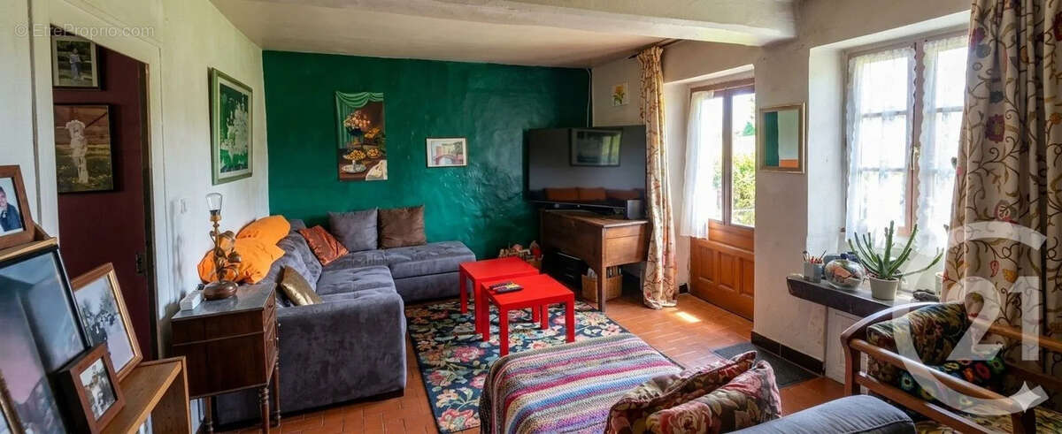 Maison à AUNAY-EN-BAZOIS