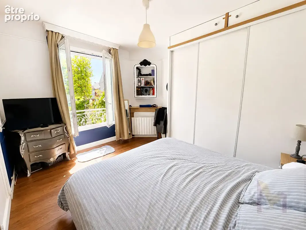 Maison pleine de charme en meulière, au calme et proche RER E - photo 9