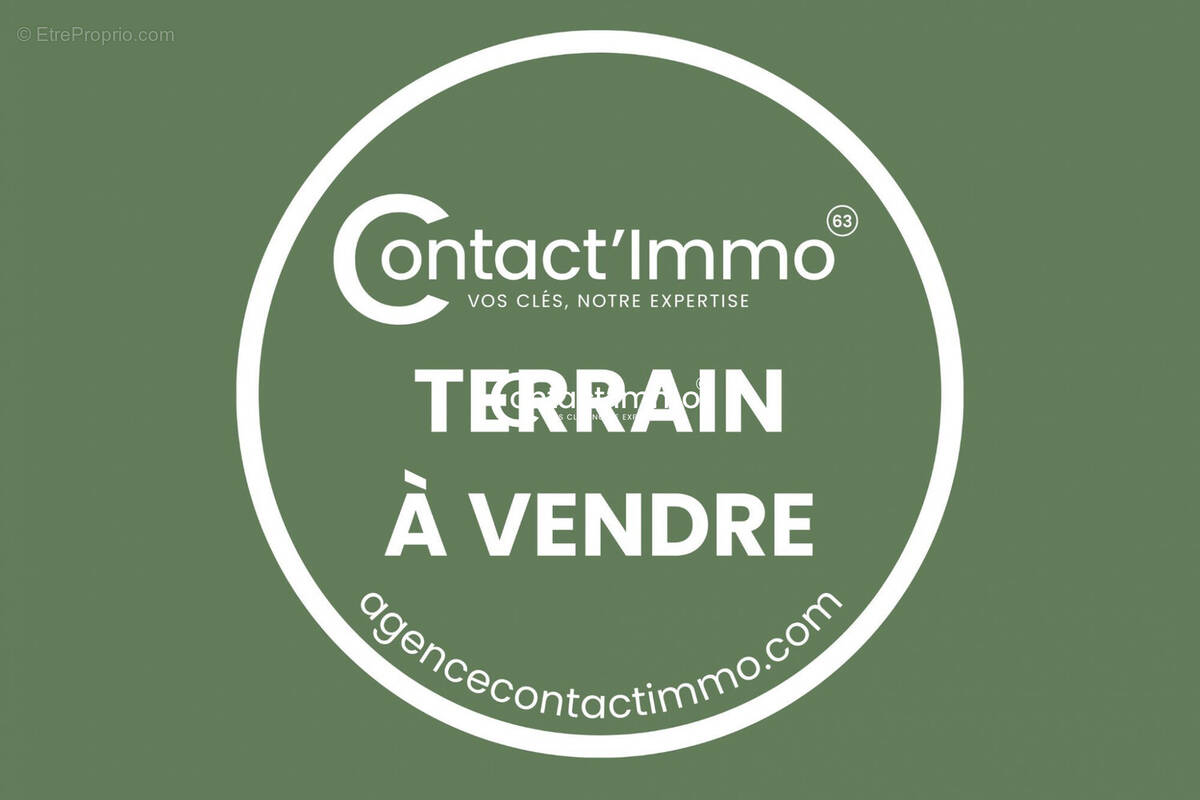 Terrain à COURPIERE