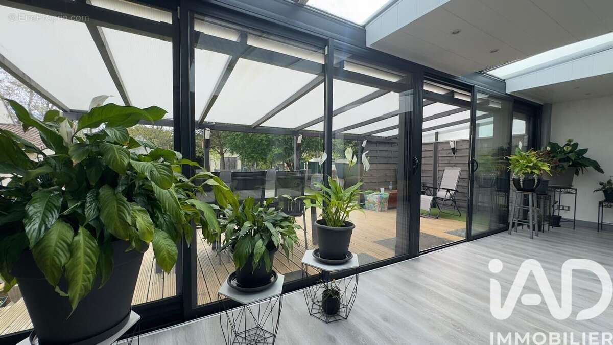 Photo 3 - Maison à SAINT-FARGEAU-PONTHIERRY