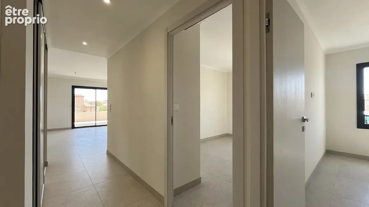 Appartement T3 NEUF avec terrasse et parking - photo 9