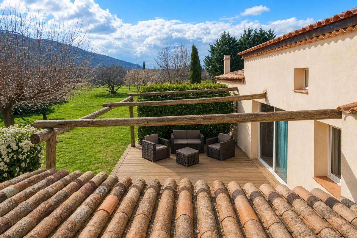 Maison 5 pièces avec gîte et grand terrain à Brignoles - photo 12
