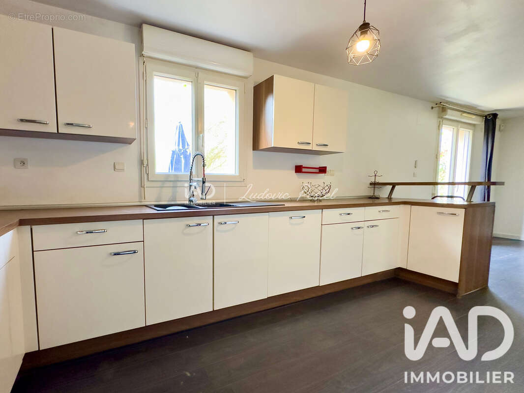 Maison 97 m² à Grisolles  - photo 7