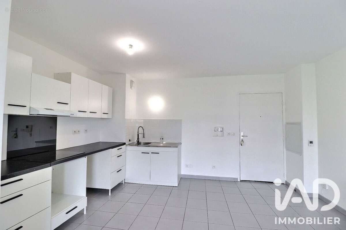 Photo 2 - Appartement à MARSEILLE-10E