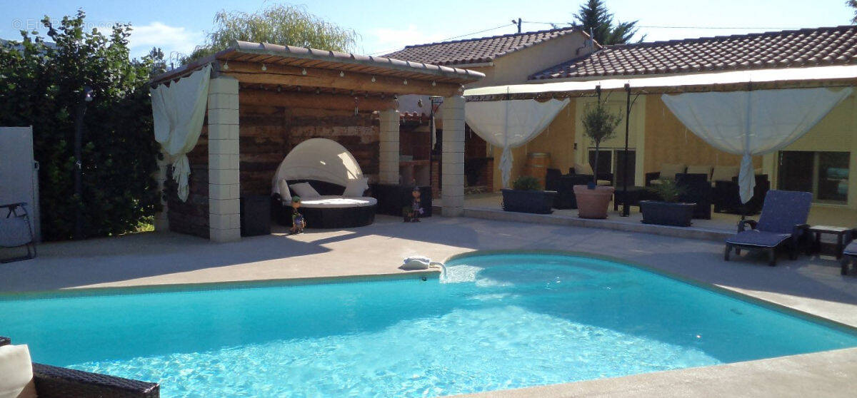 Maison à MOULES-ET-BAUCELS