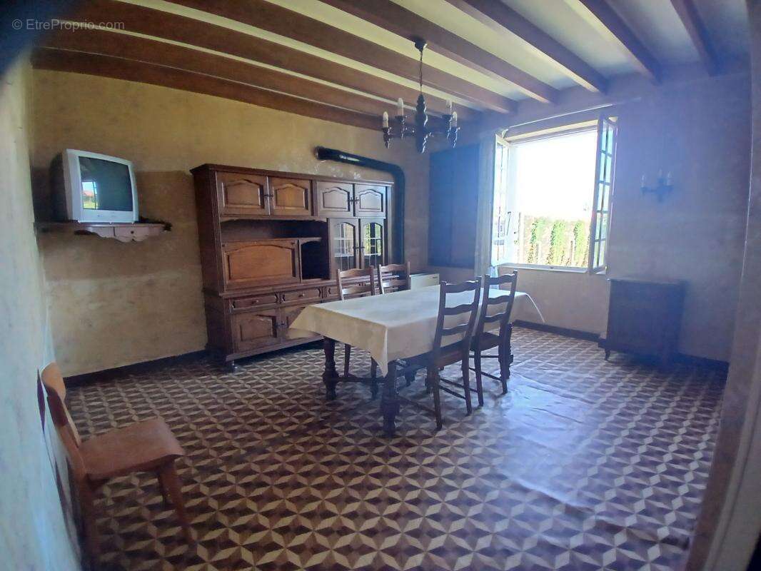 Maison à ROUMAZIERES-LOUBERT