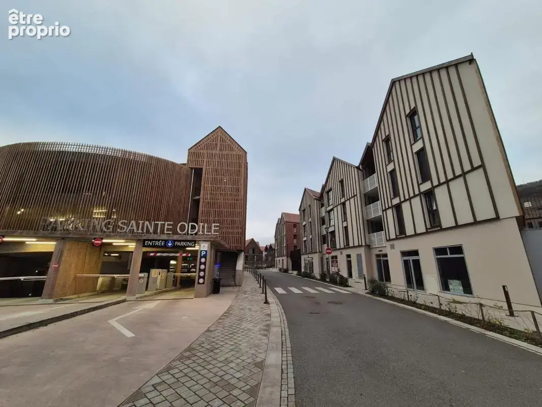 OBERNAI CENTRE MURS Local commercial/ bureaux 126,57 m² - photo 4